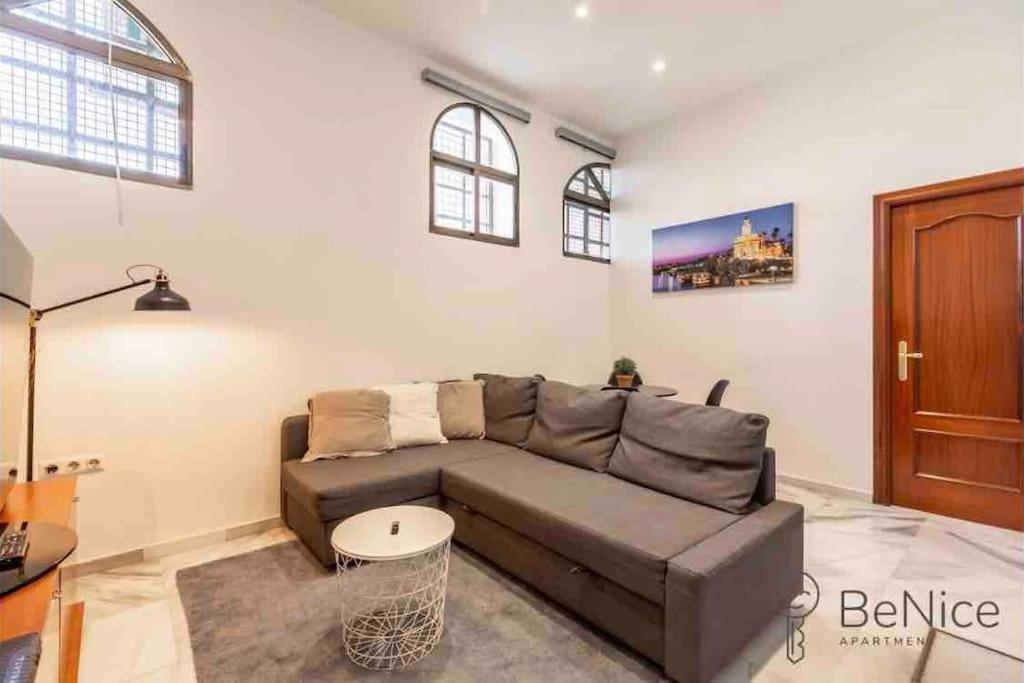 Luxury Apartamento Sevilla Centro -Triana מראה חיצוני תמונה