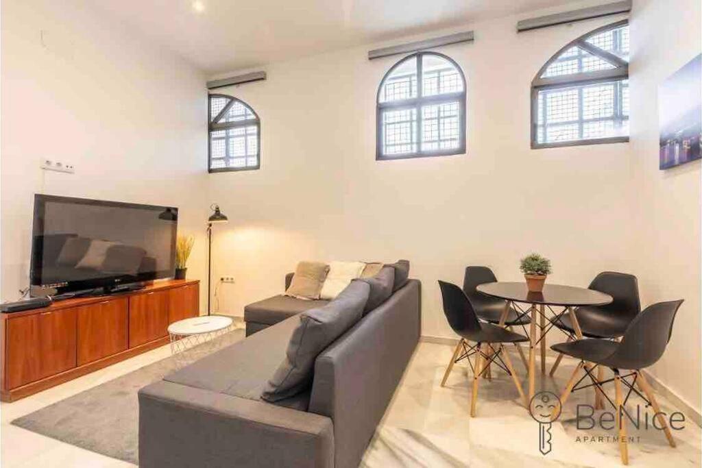 Luxury Apartamento Sevilla Centro -Triana מראה חיצוני תמונה